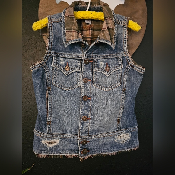 Silver jeans denim vest 💯 - Picture 2 of 7